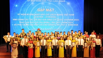 Hội đồng Giải báo chí tỉnh Cao Bằng trao giải cho 35 tác phẩm báo chí xuất sắc
