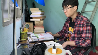 'Shipper nói tiếng Pháp': Sống có hy vọng