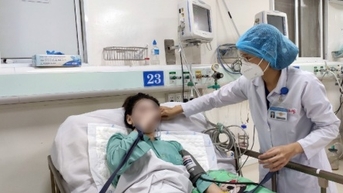 Ngăn chặn ngộ độc rượu dịp cuối năm