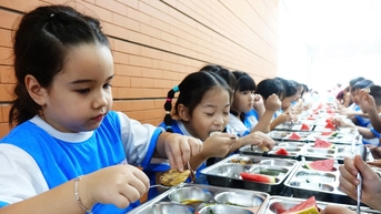 고밥 스마트 교육센터: 매일 기숙 식사 사진 확인 가능
