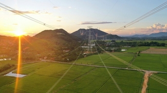 Thông tuyến toàn bộ đường dây 500 kV mạch 3 Quảng Trạch