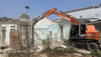 Xử lý dứt điểm vướng mắc mặt bằng, mỏ vật liệu, gỡ tiến độ cao tốc qua Quảng Ngãi