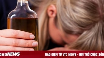 Nghiện rượu lâu năm, nữ giáo viên mầm non phải nhập viện tâm thần