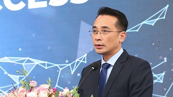 Lo ngại sinh viên bỏ ngang đại học vì ham lương 5-10 triệu đồng