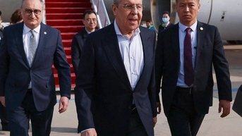 Ngoại trưởng Nga đến thăm, Trung Quốc phát cảnh báo các nước "đừng nên bôi nhọ" quan hệ Moscow-Bắc Kinh