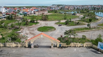 ការ​ដេញ​ថ្លៃ​គម្រោង​ទំនប់​វឿង​បាន​ប្រព្រឹត្ត​ទៅ​តាម​លំដាប់​លំដោយ។
