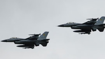 Rộ tin F-16 Ukraine bắn hạ Su-34 Nga, chưa rõ thực hư