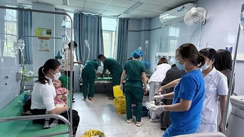 20 trẻ nghi ngộ độc thuốc diệt chuột ở Lai Châu đã xuất viện