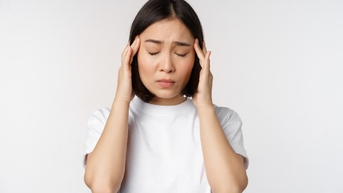 5 bệnh gây đau nửa đầu kéo dài