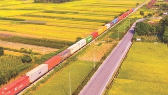 Cần hơn 2.085 nghìn tỷ đồng chuyển đổi năng lượng xanh đường sắt