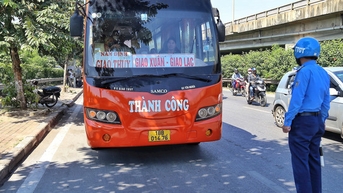 ទីក្រុងហាណូយ ដកហូតផ្លាកសញ្ញារថយន្តជាង 1,000 គ្រឿង ដែលបំពានច្បាប់កំណត់ល្បឿន តាមរយៈទិន្នន័យត្រួតពិនិត្យការធ្វើដំណើរ