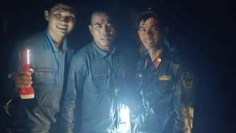 Đã tìm thấy phi công còn lại