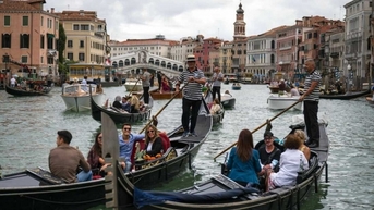 Thành phố Venice tiếp tục thu phí khách tham quan trong năm 2025