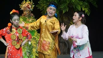 NSND Mỹ Uyên tâm đắc với vở Tết “Cây bút thần” và “Đẹp bất chấp”