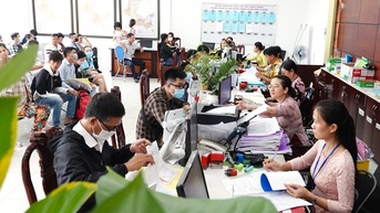 Kiện toàn đội ngũ, phải giải quyết nhanh công việc của dân