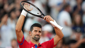 Vượt qua chấn thương, Djokovic vào bán kết Olympic 2024
