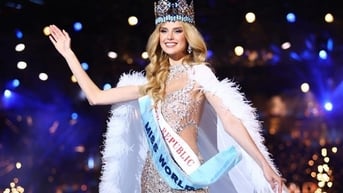 Người đẹp Cộng hòa Séc đăng quang, Mai Phương trượt Top 12