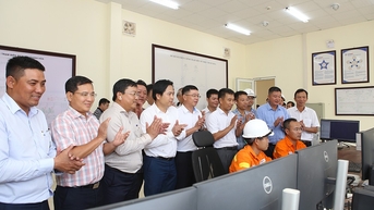 Đóng điện đường dây 500kV mạch 3 đoạn Quỳnh Lưu – Thanh Hóa