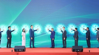 Hơn 2 triệu khách đi metro Nhổn