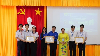 សួនកុមារស្រាវជ្រាវវិទ្យាសាស្ត្រ និងបច្ចេកវិទ្យាសម្រាប់សិស្សវិទ្យាល័យ