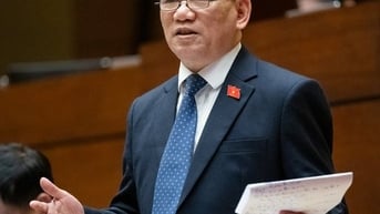Chưa điều chỉnh giảm trừ gia cảnh, Bộ Tài chính nói “làm đúng luật”