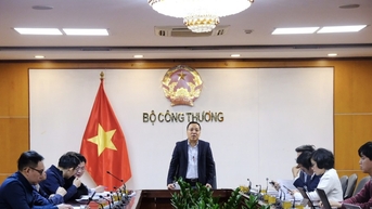 ខេត្តជាច្រើនស្នើឱ្យបន្ថែមប្រភពថាមពលកកើតឡើងវិញបន្ថែមទៀតទៅក្នុងផែនការថាមពល VIII ។