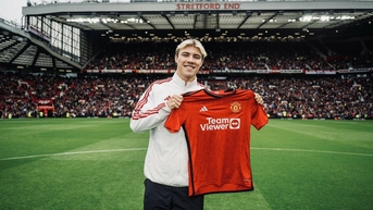 Man Utd thắng trong ngày ra mắt tân binh Hojlund