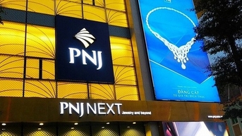 ភាគហ៊ុនរបស់ PNJ បានបង្កើតកំណត់ត្រាថ្មី ទ្រព្យសម្បត្តិរបស់ប្រធាន Cao Thi Ngoc Dung និងកូនៗទាំងបីរបស់នាងបានកើនឡើងយ៉ាងខ្លាំង