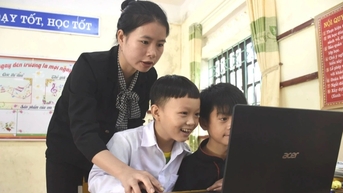 Chuyển đổi số trong giáo dục không đơn thuần chỉ đổi mới công nghệ