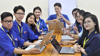 Học ngoại ngữ: Từ 'không hiểu gì' đến tốt nghiệp thủ khoa