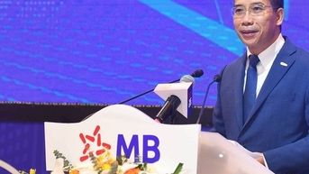 Chủ tịch MB thẳng thắn trả lời về dư nợ Novaland, Trung Nam và SCB