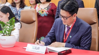 카피증권, 반랑대학교와 전면 협력