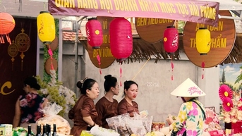 Chợ quê thời Mạc lần thứ 2 tái hiện nhiều món ăn cung đình xưa