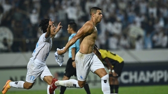 Thắng ngược nghẹt thở ở AFC Champions League 2, CLB Nam Định sắp vượt qua vòng bảng