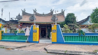 Độc đáo Kiến An Cung