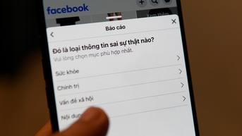 Mạng xã hội làm gì để kiểm soát tin giả?