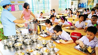 Khánh Hòa siết chặt an toàn thực phẩm trong trường học
