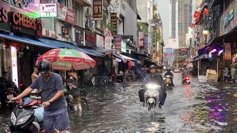 TPHCM sắp mưa lớn, đề phòng ngập úng