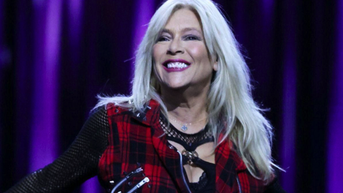 "Biểu tượng gợi cảm" Samantha Fox háo hức trước đêm diễn đầu tiên ở Việt Nam