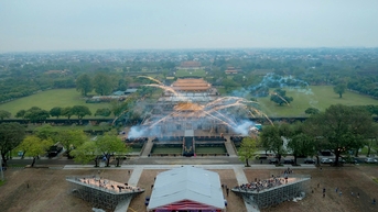 Sân khấu hóa lễ thiết đại triều Nguyên đán dưới triều Nguyễn