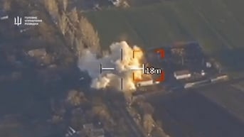 Video Ukraine phá hủy trụ sở quân sự của Nga