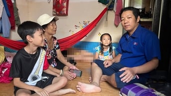 Không bỏ phố về quê, ở một chỗ trọ từ thời sinh viên đến khi cưới vợ sinh con