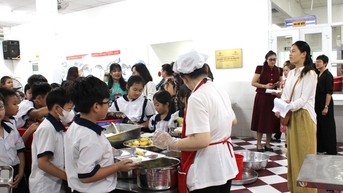 Các khoản thu trong năm học mới tại TP.HCM