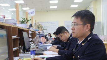 Hải quan Hải Phòng thu ngân sách gần 5.300 tỷ đồng trong tháng đầu năm