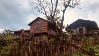 Hàng loạt công trình xây dựng trái phép ở Măng Đen vẫn chây ì tháo dỡ
