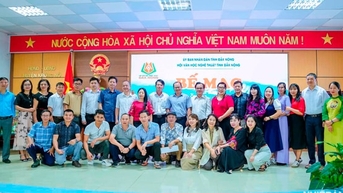 Dak Nong រៀបចំជំរុំសរសេរយ៉ាងយកចិត្តទុកដាក់លើឧទ្យានភូមិសាស្ត្រសកល Dak Nong UNESCO