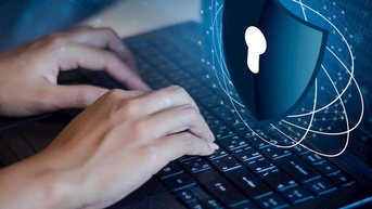 នាយករដ្ឋមន្ត្រី​ស្នើ​ពង្រឹង​សន្តិសុខ​បណ្តាញ​ព័ត៌មាន