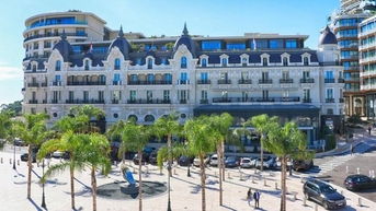 Monaco - điểm đến hấp dẫn với nhiều khách sạn sang trọng và dịch vụ đẳng cấp