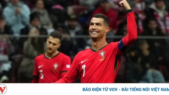 Ronaldo giúp Bồ Đào Nha thắng đậm