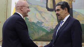 Nga ký nhiều thỏa thuận với Venezuela, ra cam kết về 'vũ khí tinh vi nhất'